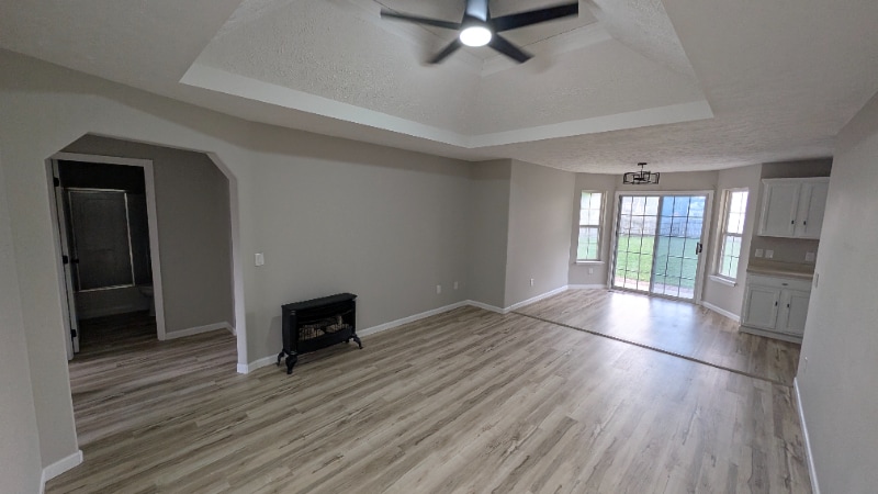 Building Photo - 2302 W Olive St