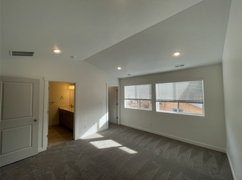Building Photo - 195 Lamotte Peak Ln