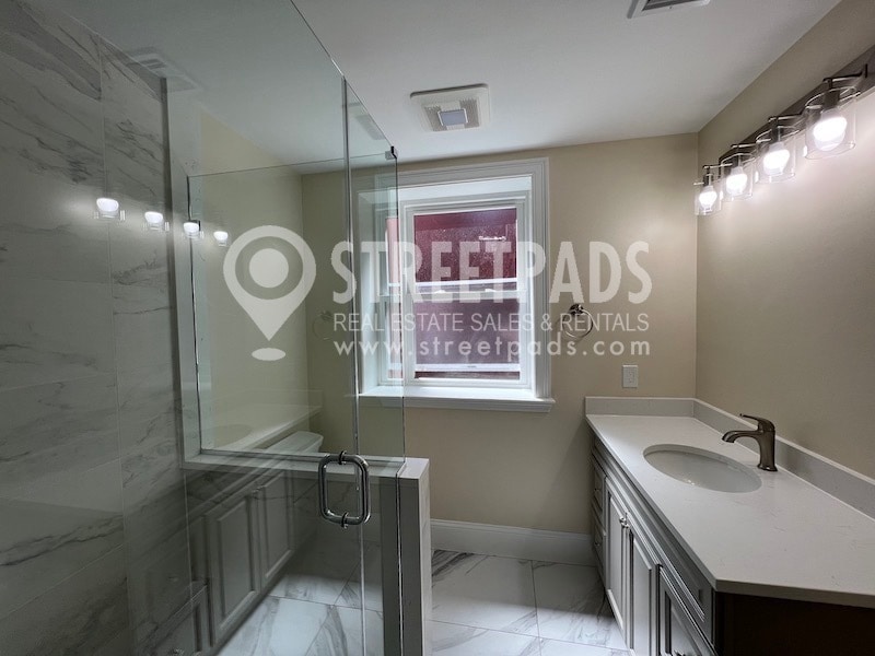 Building Photo - 201 Harvard Ave