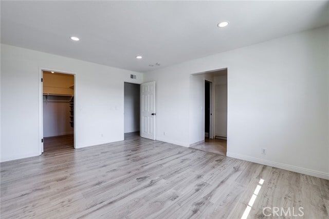 Building Photo - 16051 Ballantine Ln