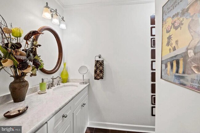 Building Photo - 42 Bouton Green Ct