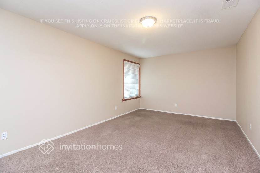Building Photo - 25762 Fir Ave