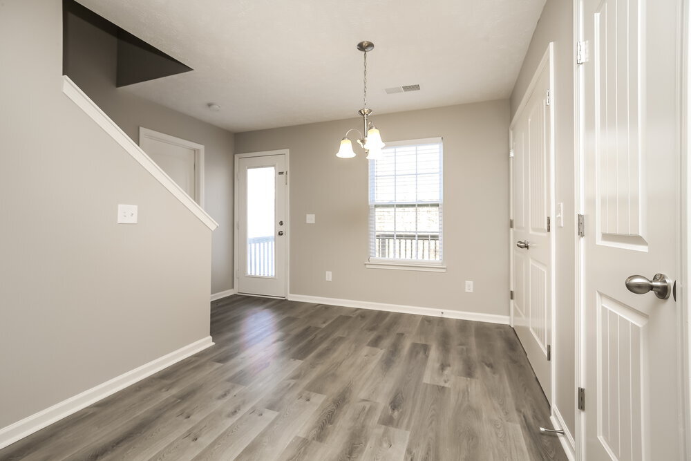 Building Photo - 8481 Lawson Dr