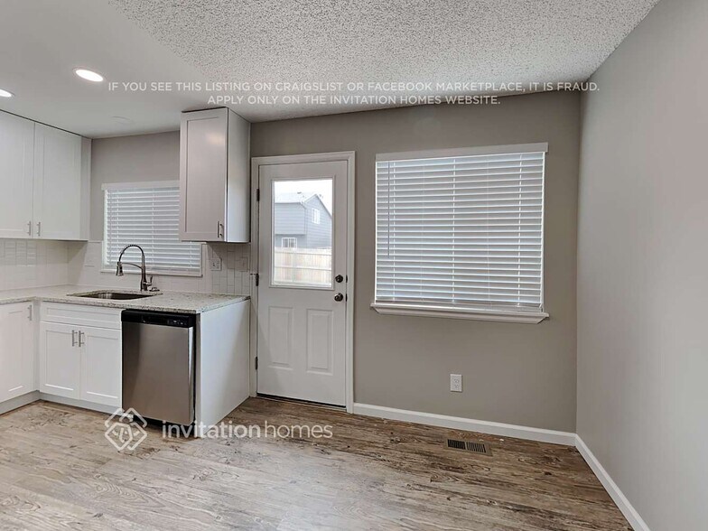 Building Photo - 5125 Balsam St