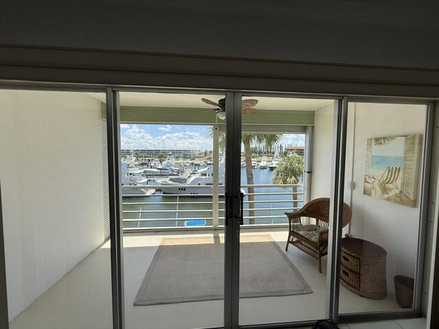 Building Photo - 29 Yacht Club Dr