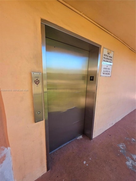 Building Photo - 8600 SW 133rd Avenue Rd