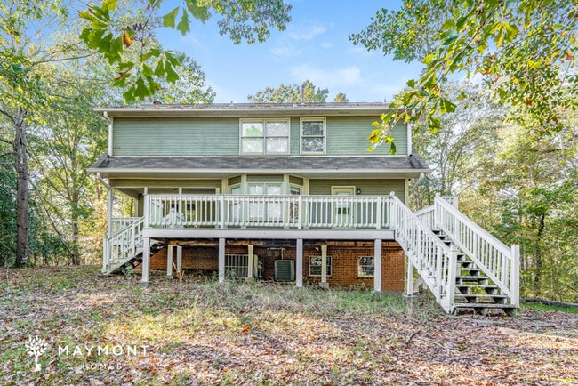 Building Photo - 2915 Riverview Rd