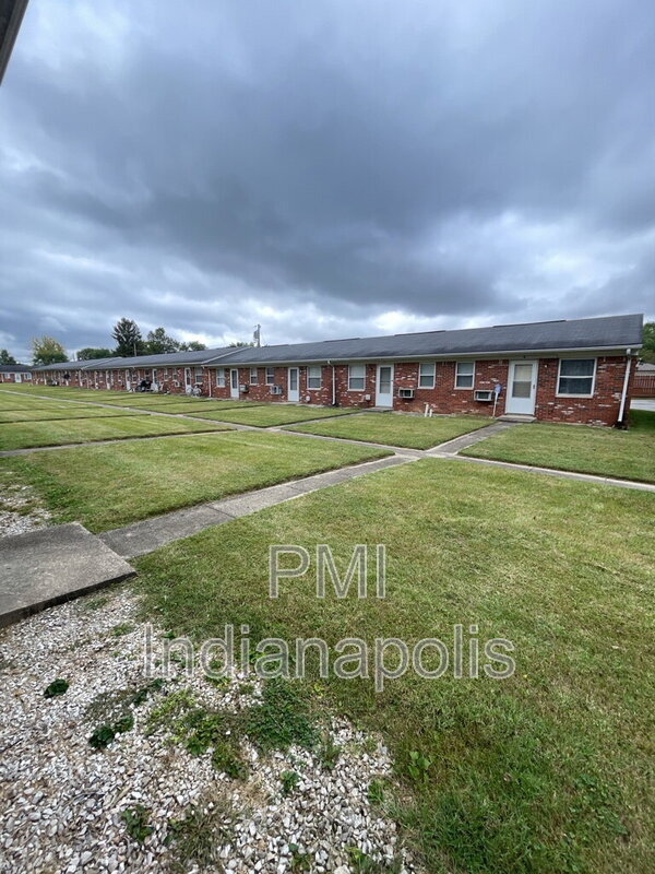 Building Photo - 120 W William Dr