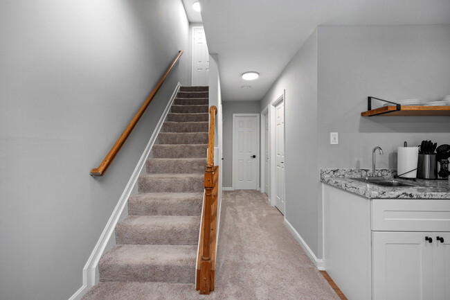 Building Photo - 602 Stafford Glen Ct