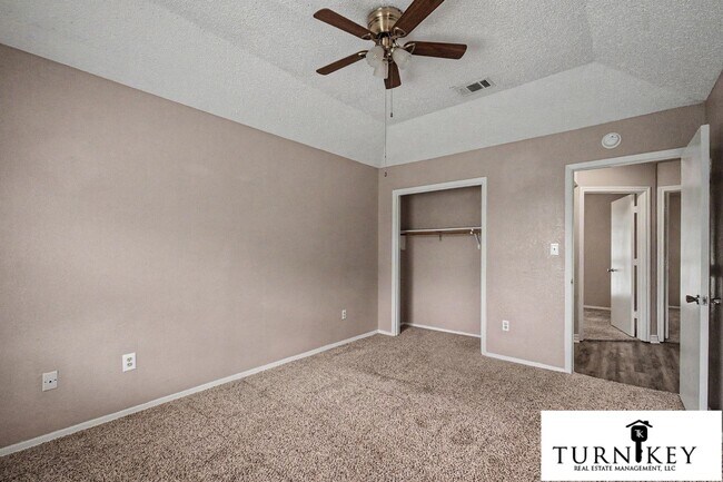 Building Photo - Cozy 3/2 Burleson Charmer | Wood-Burning Fireplace | 2-Car Garage | Pet-Friendly