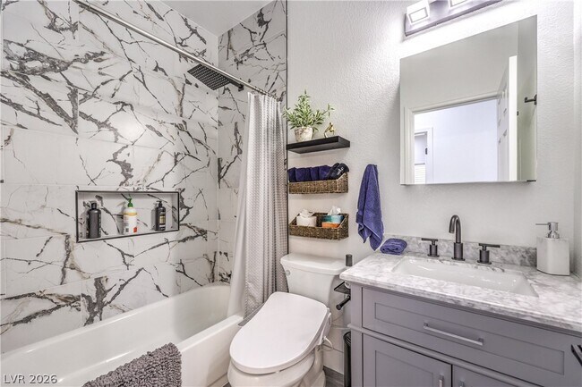 Building Photo - 10762 Flame Vine Ct