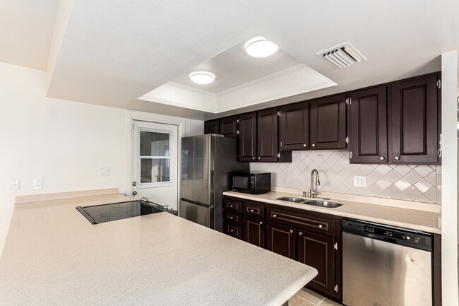 Building Photo - Scottsdale 3 bedroom long term rental