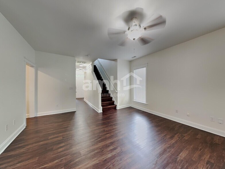 Building Photo - 13834 Carleen Way Dr