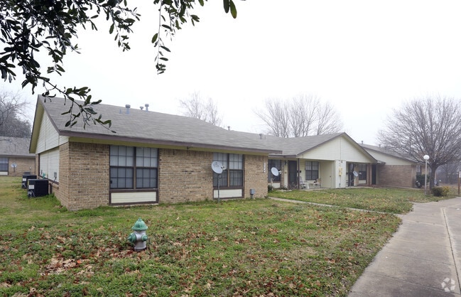 Primary Photo - Kaufman Retirement Village