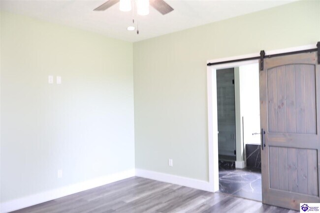 Building Photo - 816 Otter Creek Rd