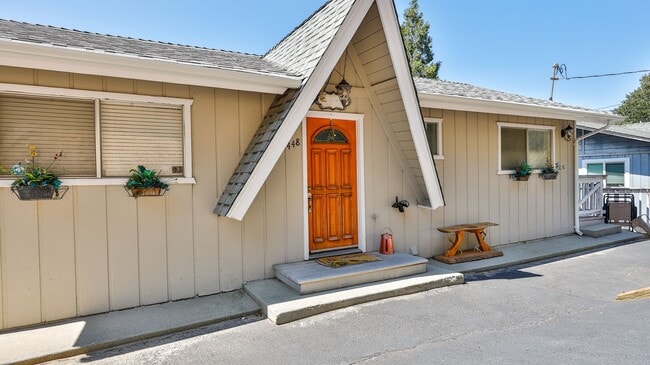 Primary Photo - 4 Bedroom 2 Bath Level Entry Home