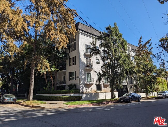 Primary Photo - 100 N Wetherly Dr