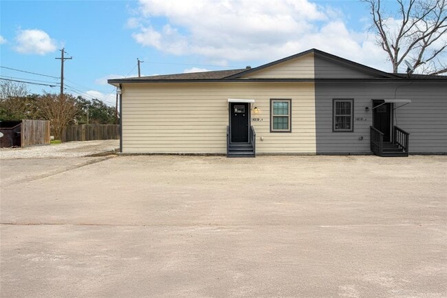 Primary Photo - 14310 Sweeney Rd