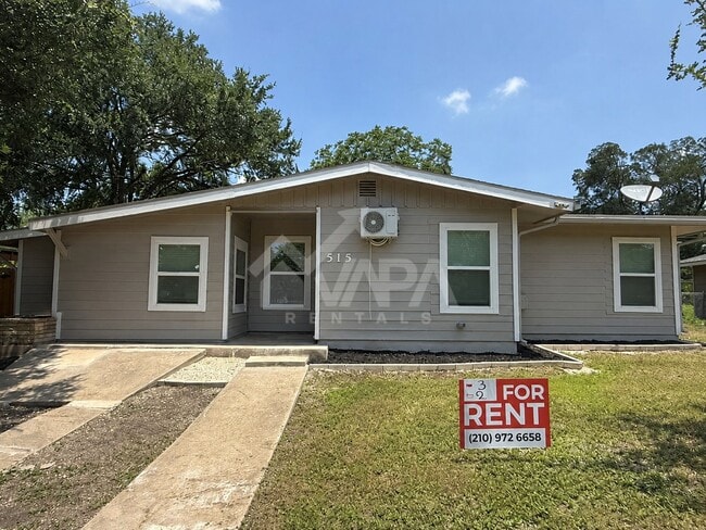 Building Photo - 515 Blakeley Dr