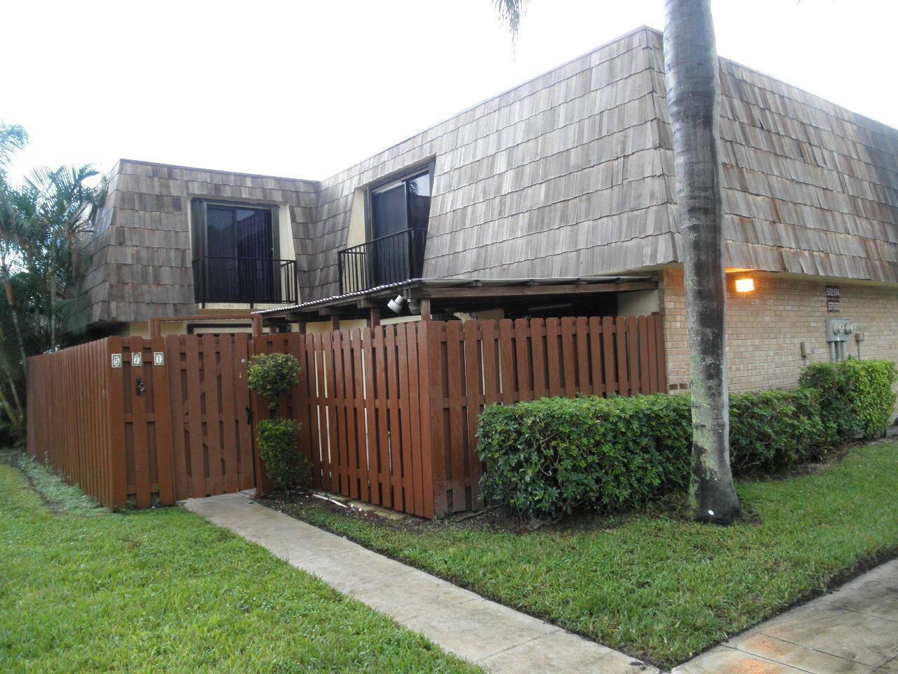 Building Photo - 571 Springdale Cir