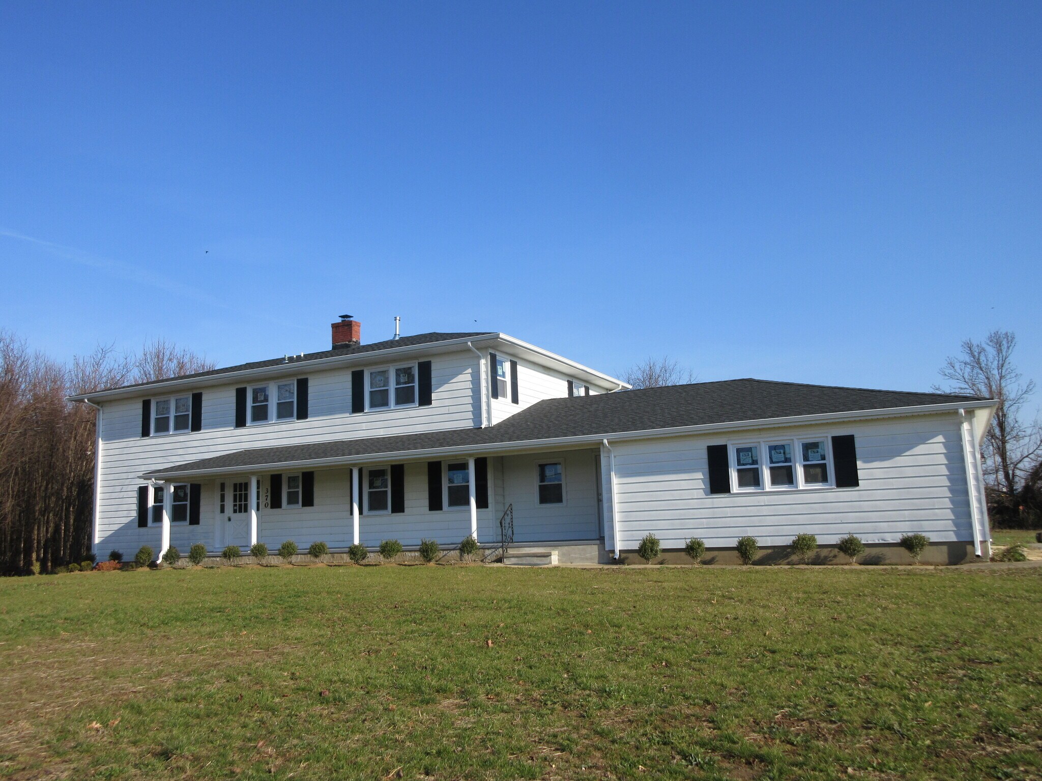 Building Photo - 370 Smithburg Rd