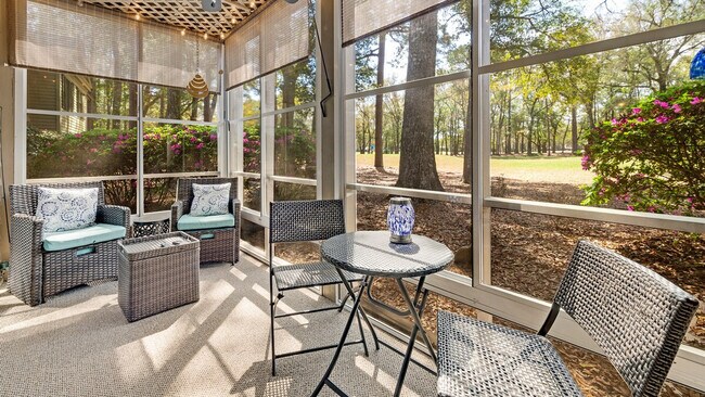 Building Photo - 366 Masters Dr