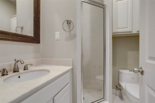 Building Photo - 9133 Creekstone Lake Dr