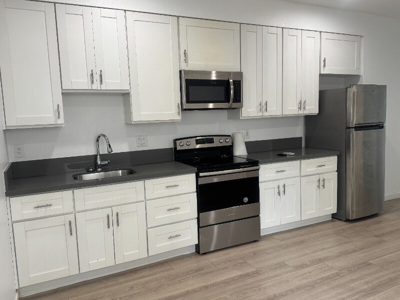 Building Photo - 532 Cesar E. Chavez Pkwy