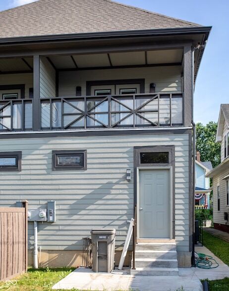 Building Photo - 734 Orange St