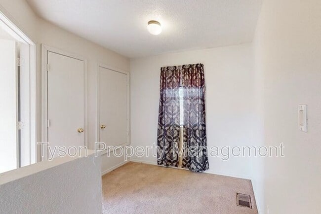 Building Photo - 1934 Tierra De La Luna Dr SW