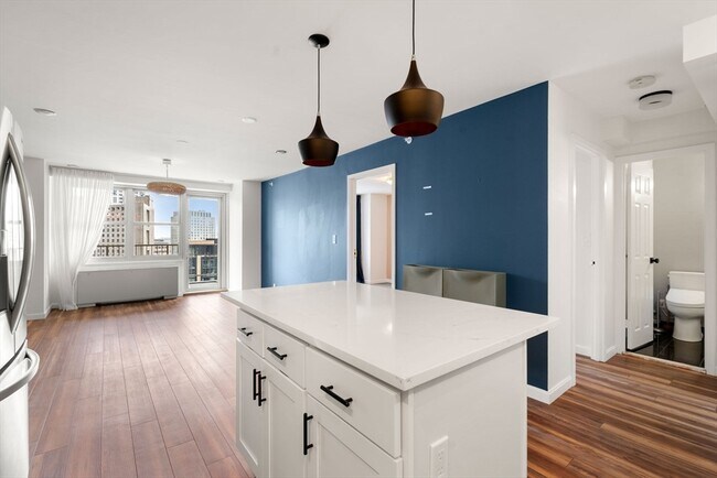 Building Photo - 151 Tremont St