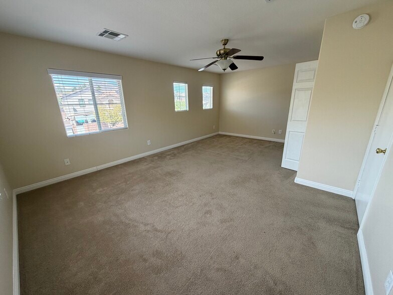 Building Photo - 11617 Royal Derwent Dr