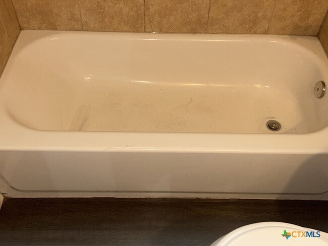 Building Photo - 1504 Redondo Dr