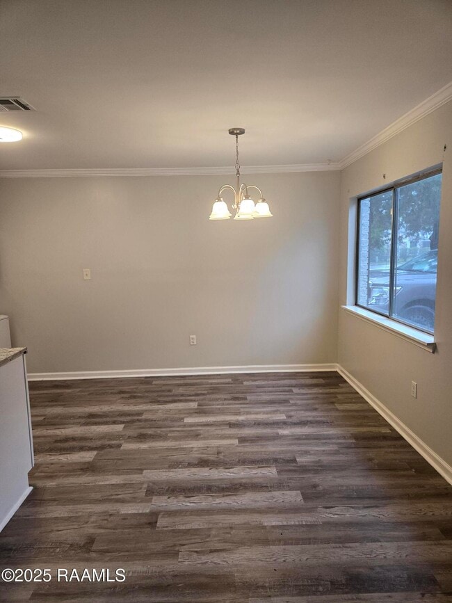 Building Photo - 1137 Madeline Ave