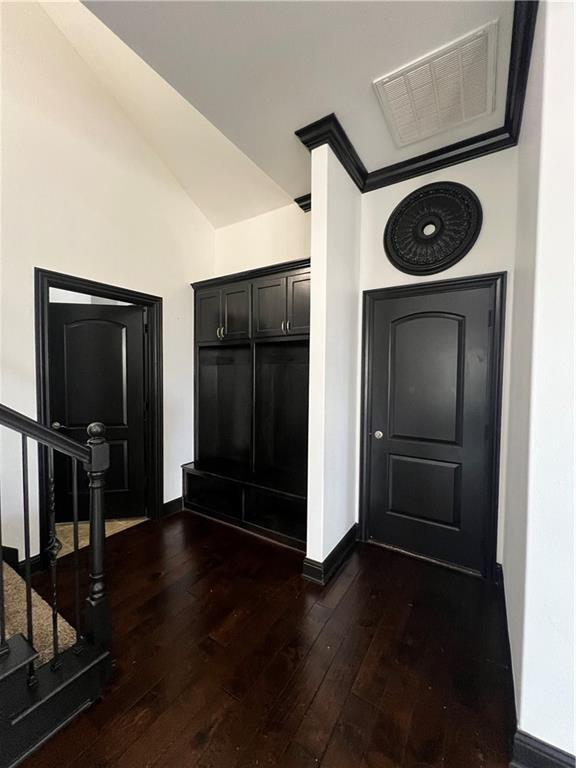 Building Photo - 2201 SW Montana Ave