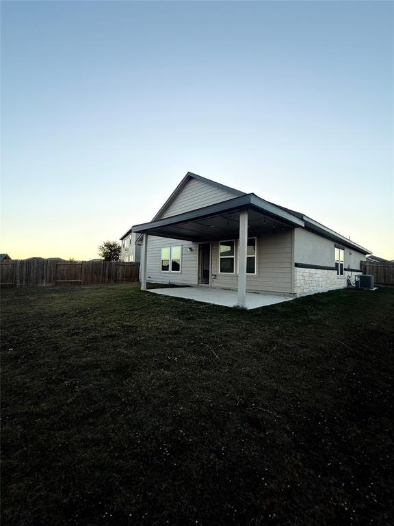 Building Photo - 501 Evening Star Cv