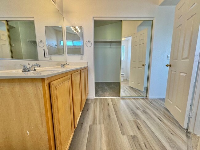 Building Photo - THIS WONDERFUL HOME IS A TWO-STORY PROPERT...