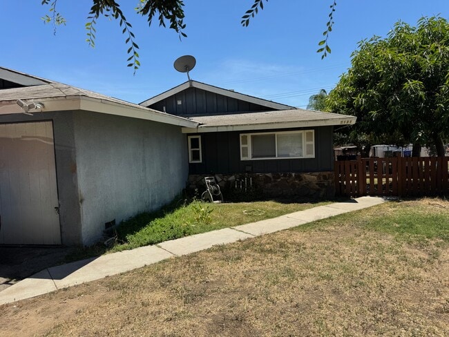 Building Photo - 5131 Merle St
