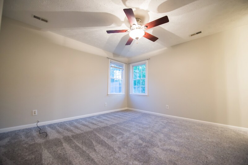 Building Photo - 1066 Quailmeadow Dr