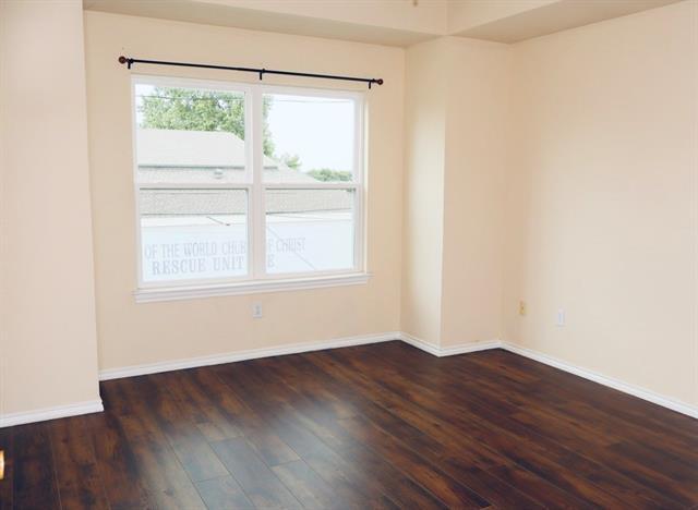 Building Photo - 2320 Hunters Run Dr