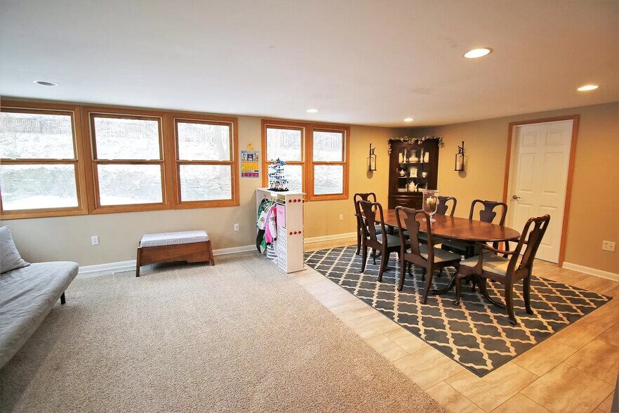 Building Photo - 1431 Woodland Ave