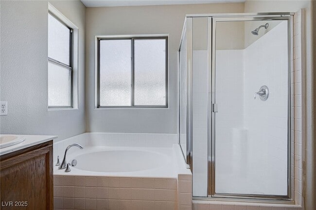 Building Photo - 684 Sumatra Pl