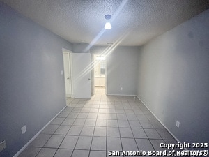 Building Photo - 7502 Oak Chase