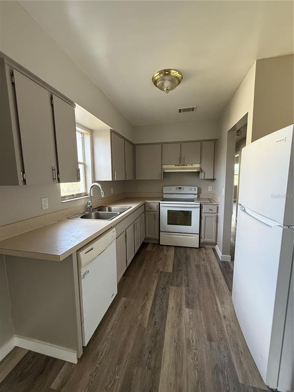 Building Photo - 46 N Fairfax Ave