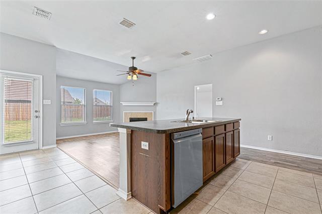 Building Photo - 1204 Cedar Cove Pl