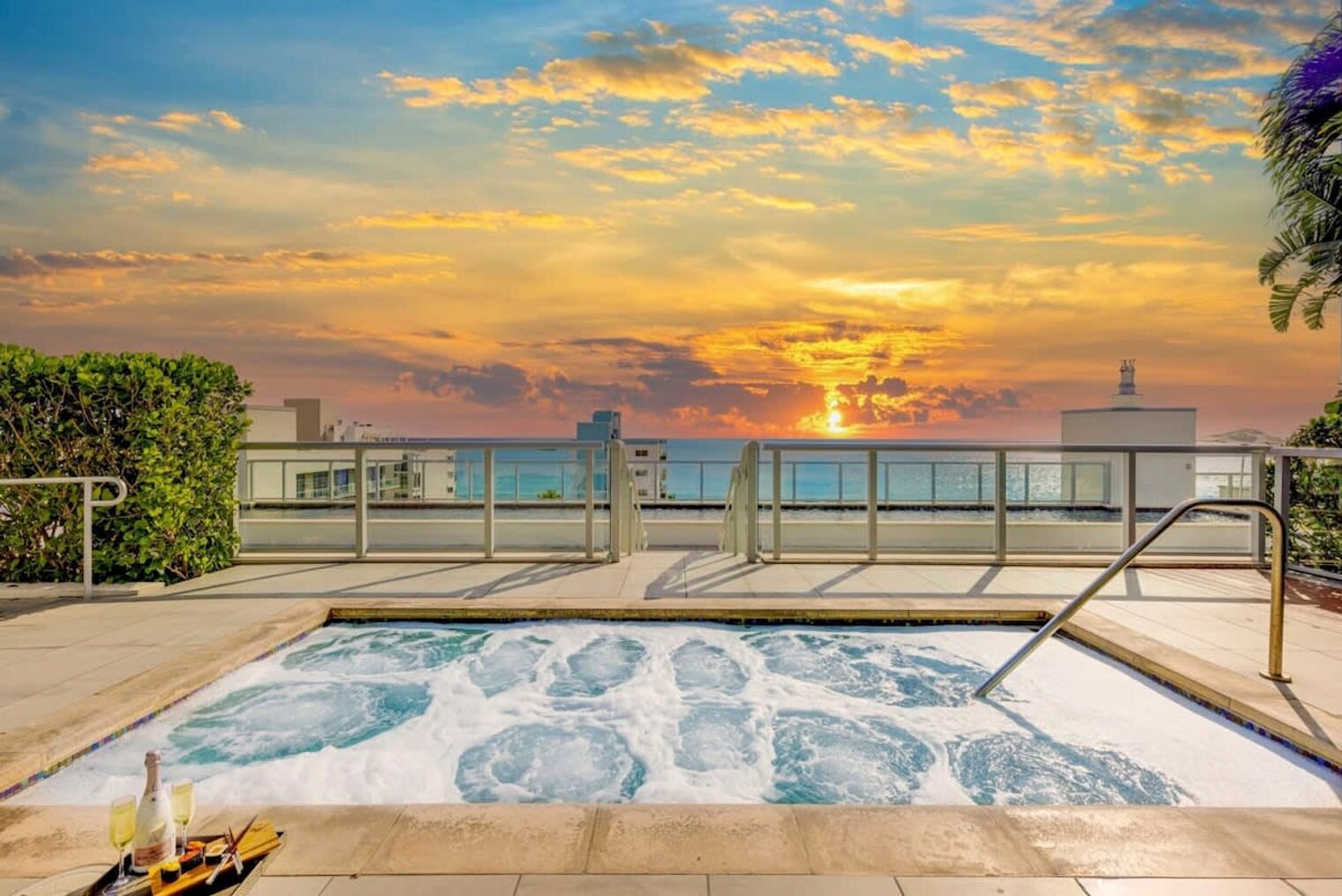 Building Photo - 327 Pierce St