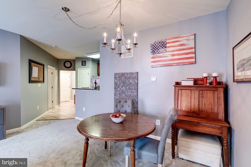 Building Photo - 21228 McFadden Sq