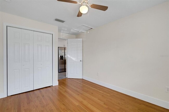 Building Photo - 934 Vistabula St