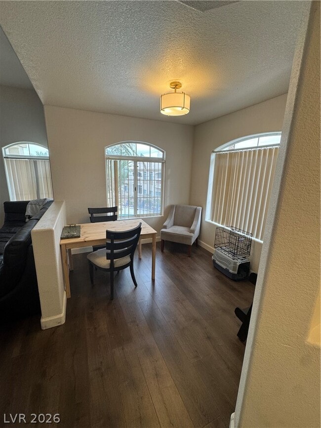Building Photo - 7400 W Flamingo Rd