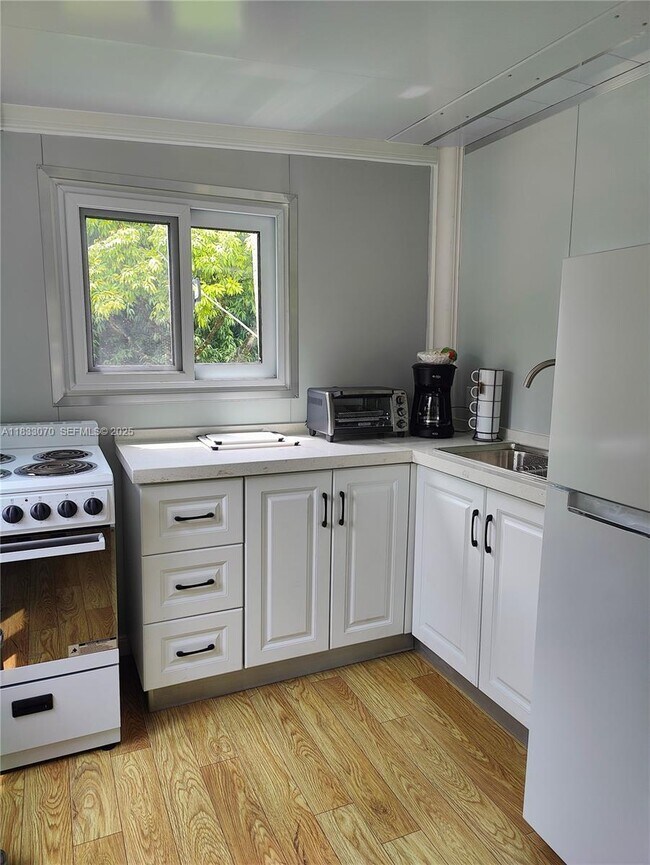 Building Photo - 16475 SW 248th St